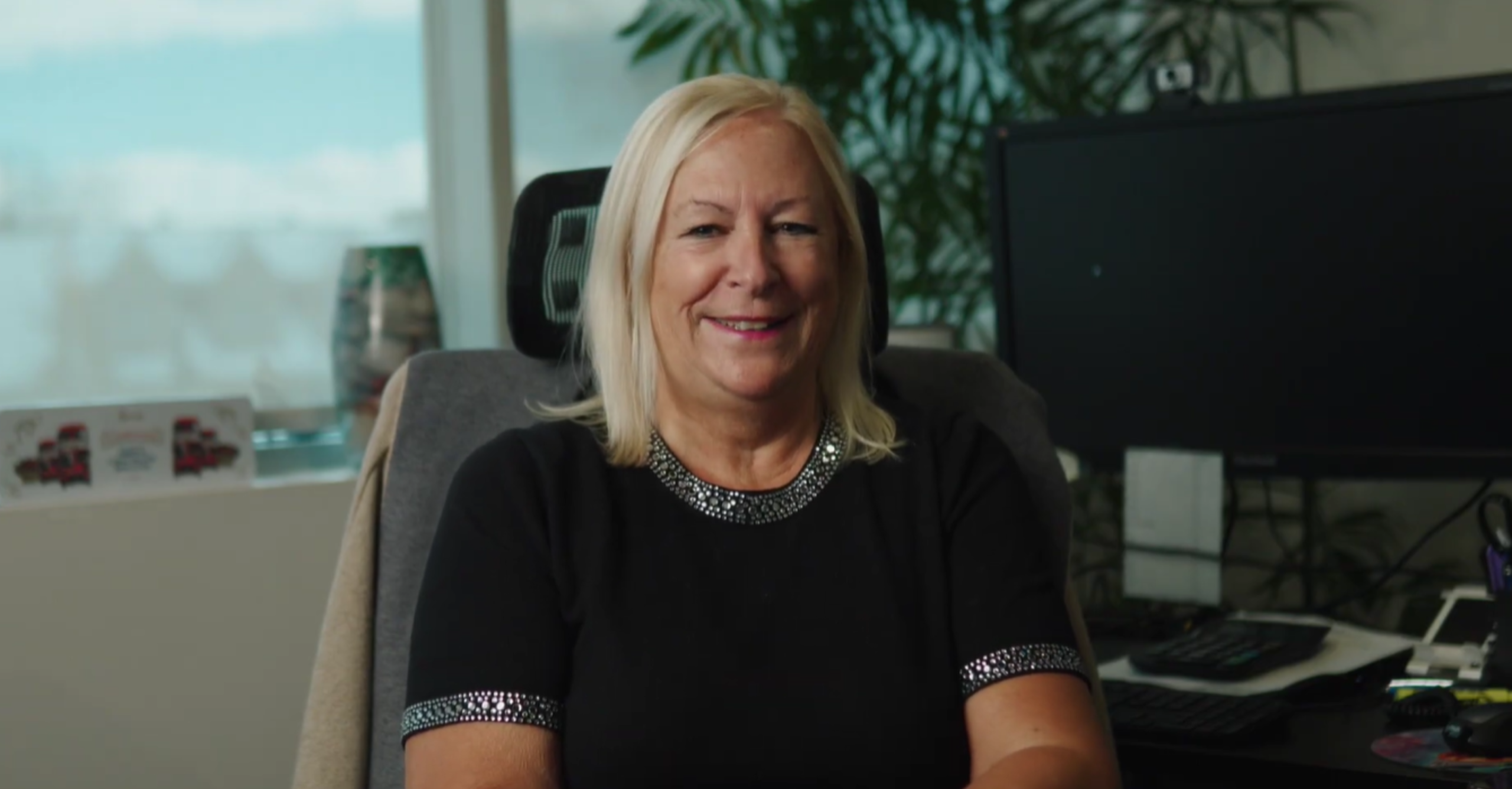 Découvrez le parcours de Chantal Émond, fondatrice de JuriGlobal à Repentigny, une entreprise spécialisée en droit corporatif et en services parajuridiques.